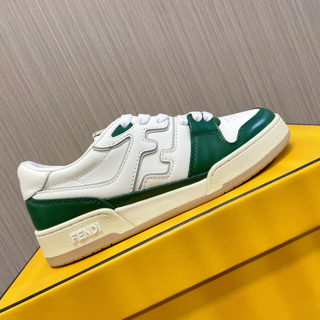 Fendi Sneakers — ebaa24fa