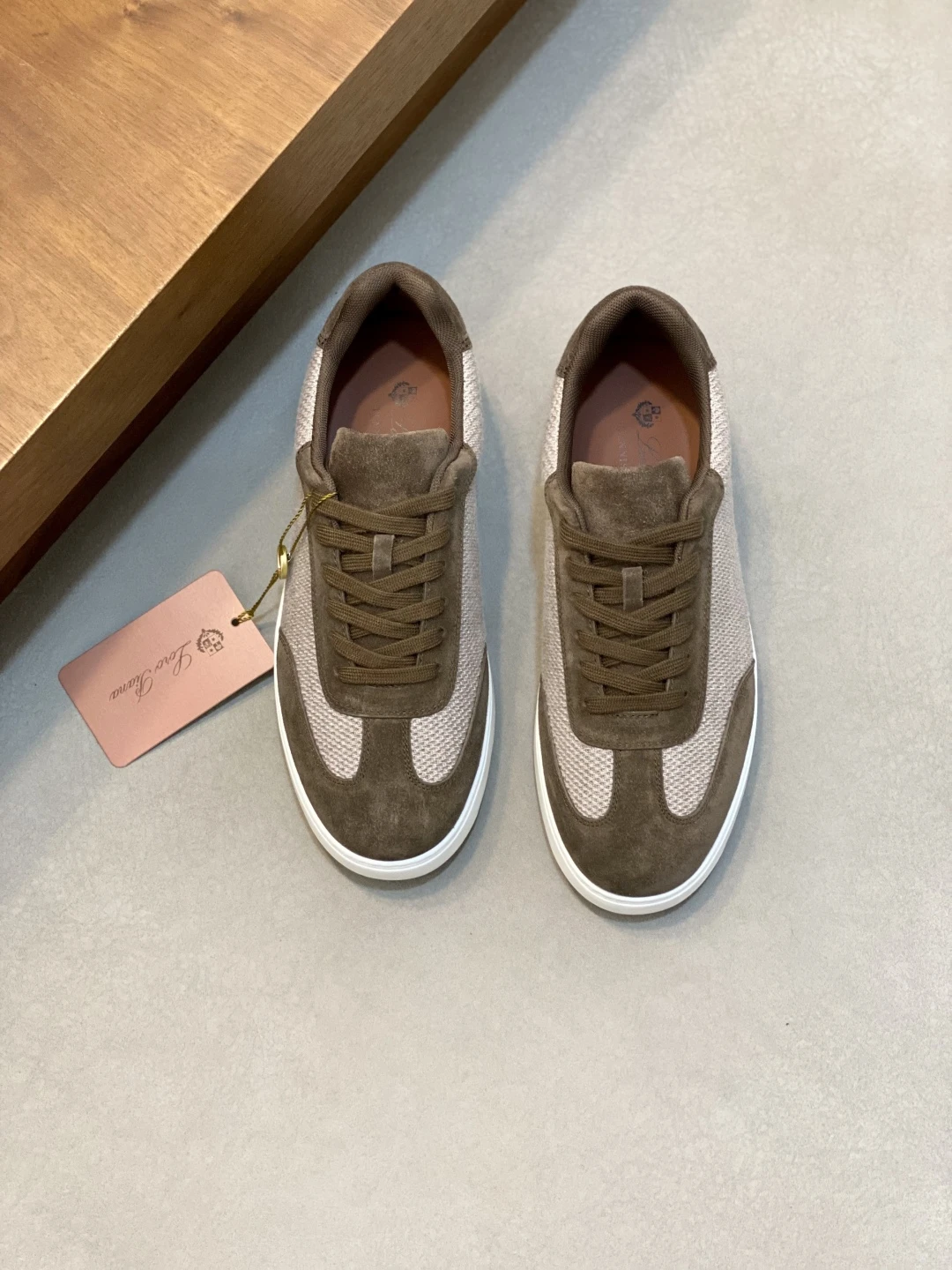Loro Piana Sneakers — 85e4cad5