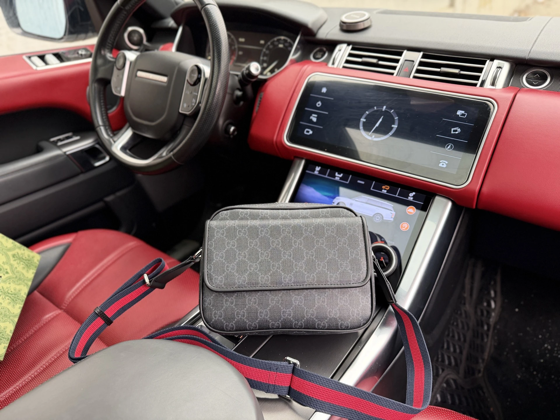 Gucci Bag — 8a12a767