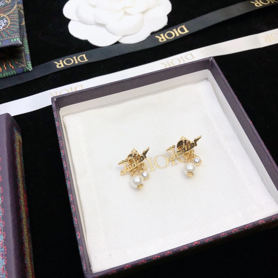 Dior Jewellery — 8e5236d2