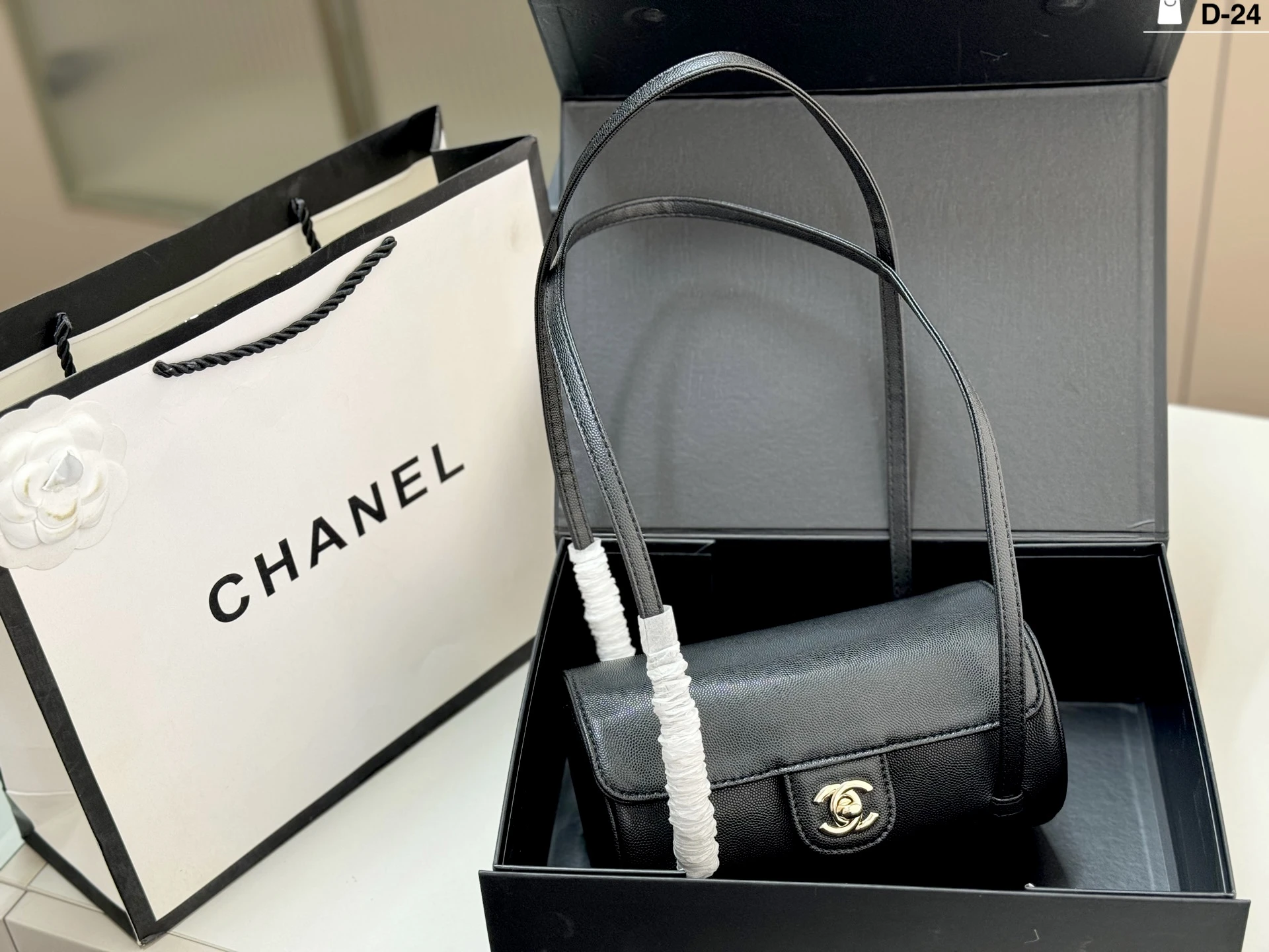 Chanel Bag — 9347efdc