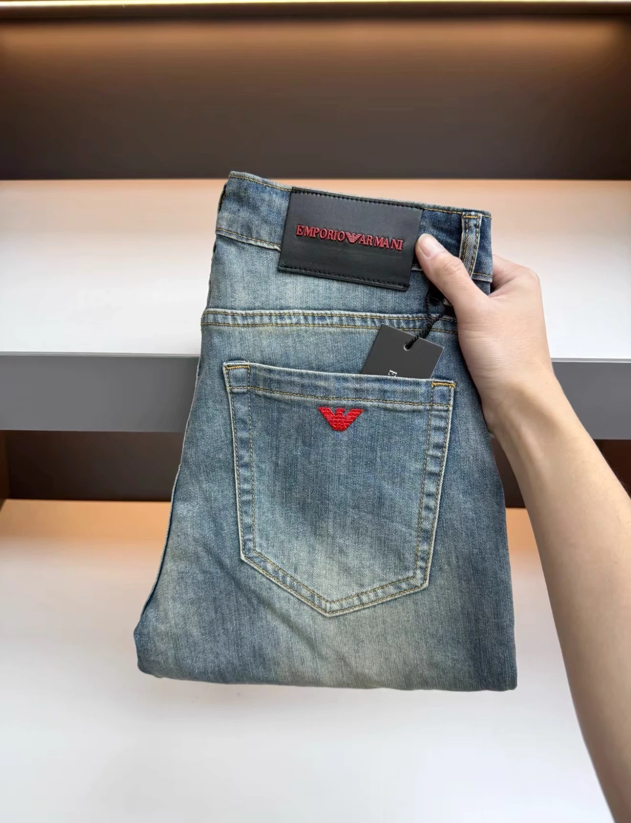 Armani Jeans — 4223206c