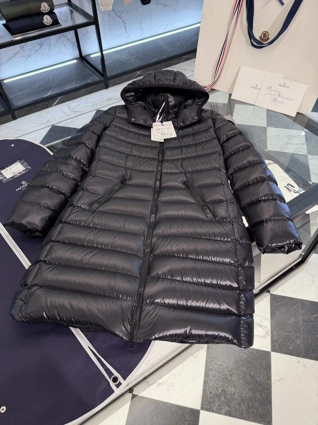 Moncler Down Jackets — 5336cfb9