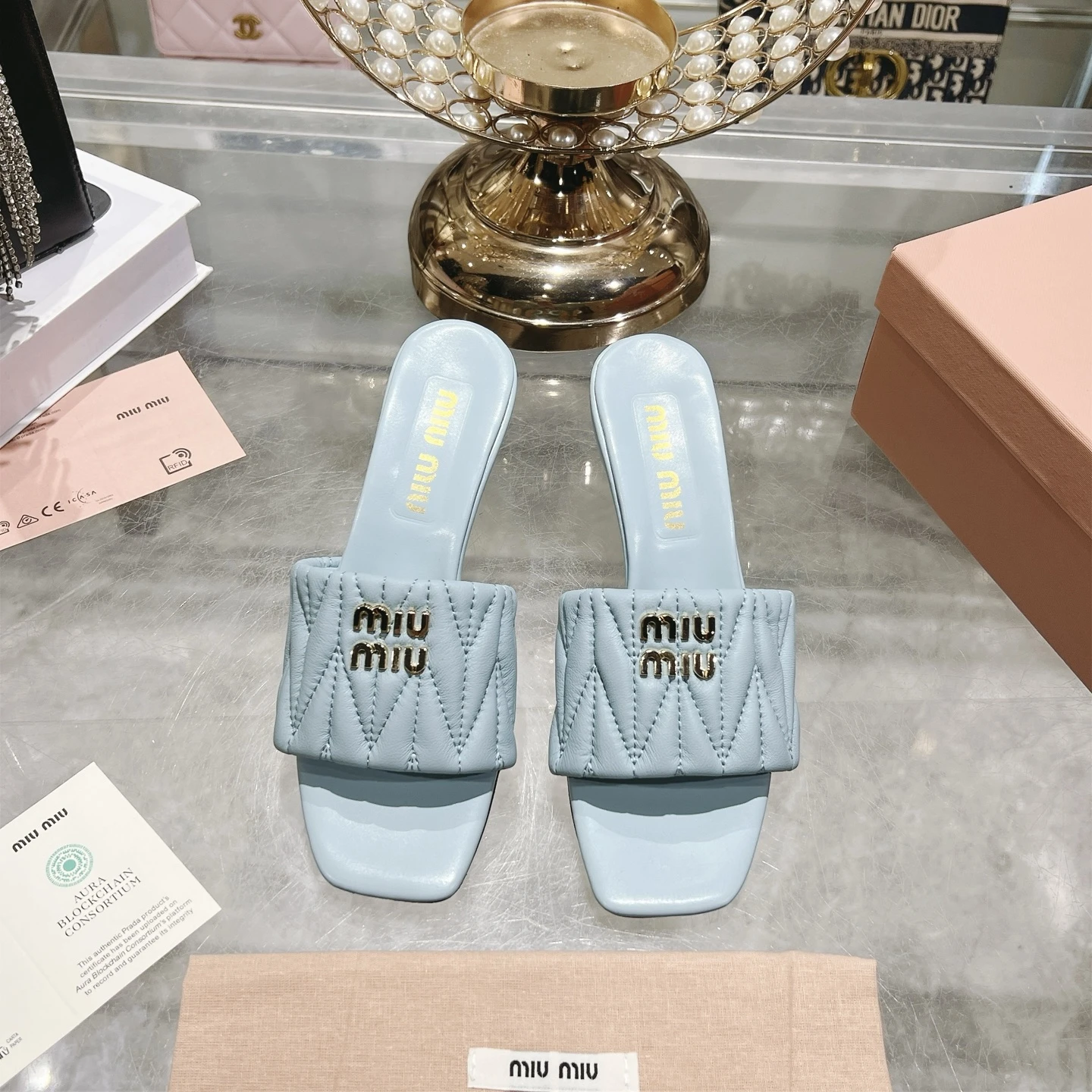 Miu Miu Slippers — c4c2f3b2