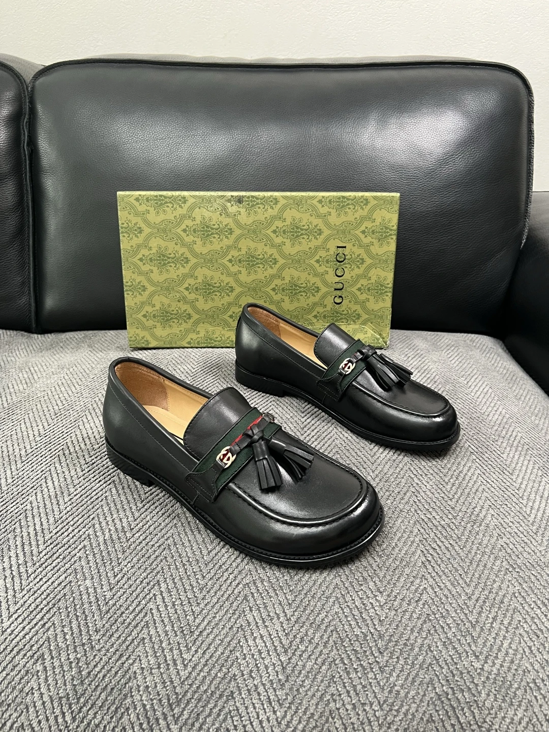 Gucci Shoes — 2a07e2fc