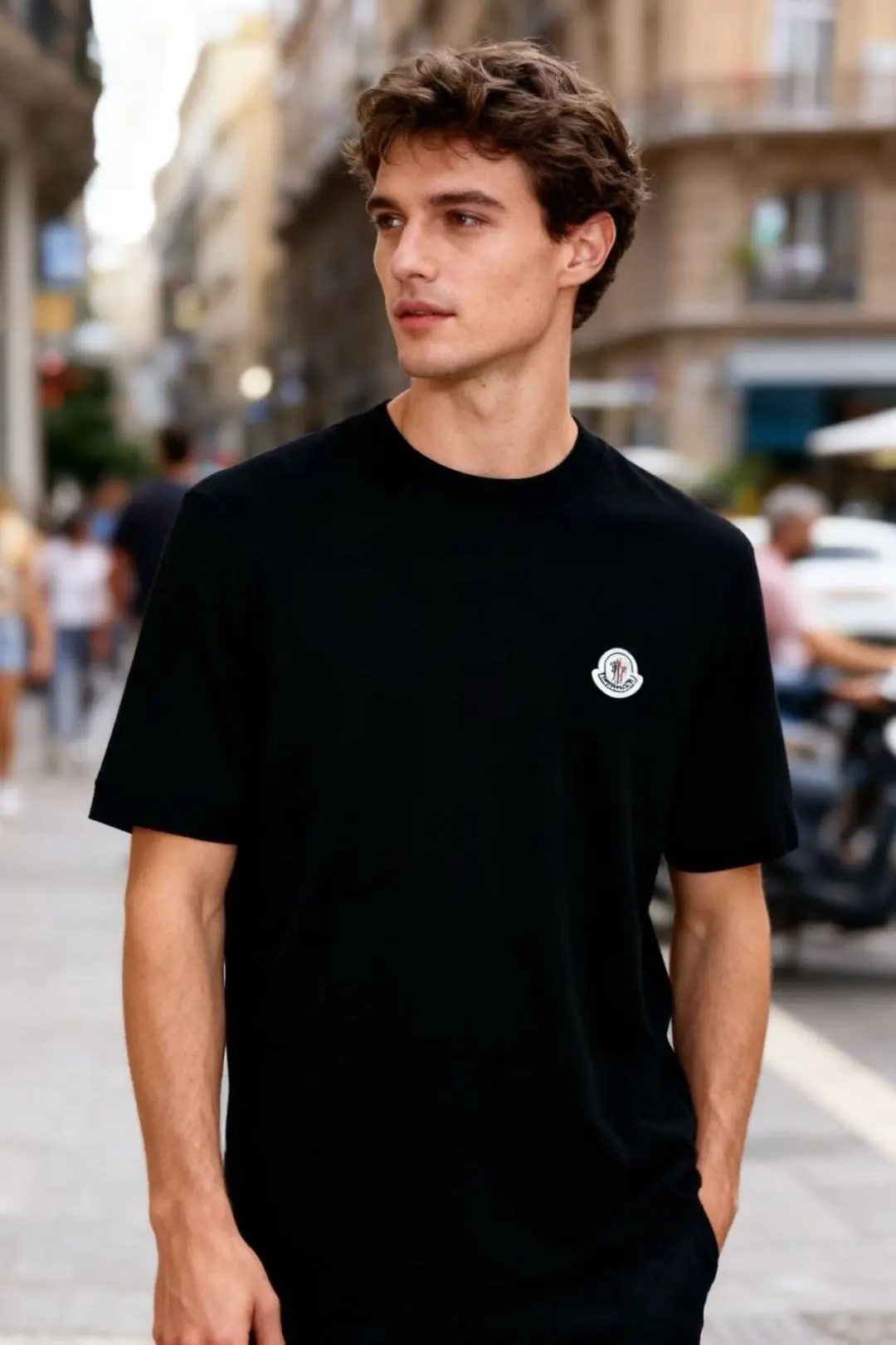 Moncler T-Shirt — a569db06