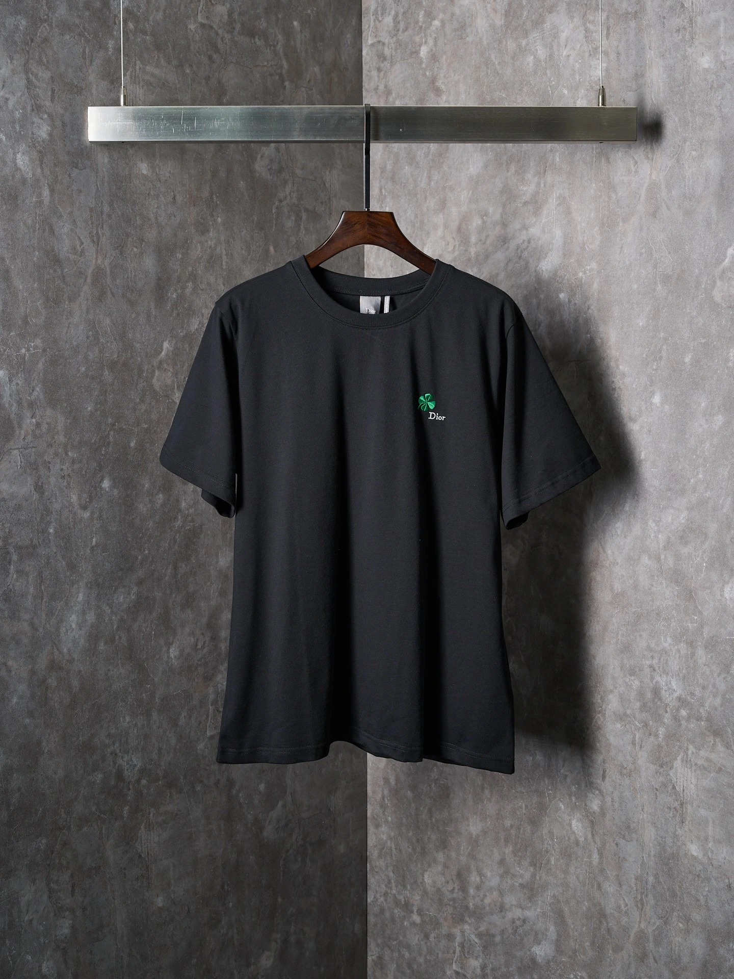 Dior T-Shirt — 8f0a7d46