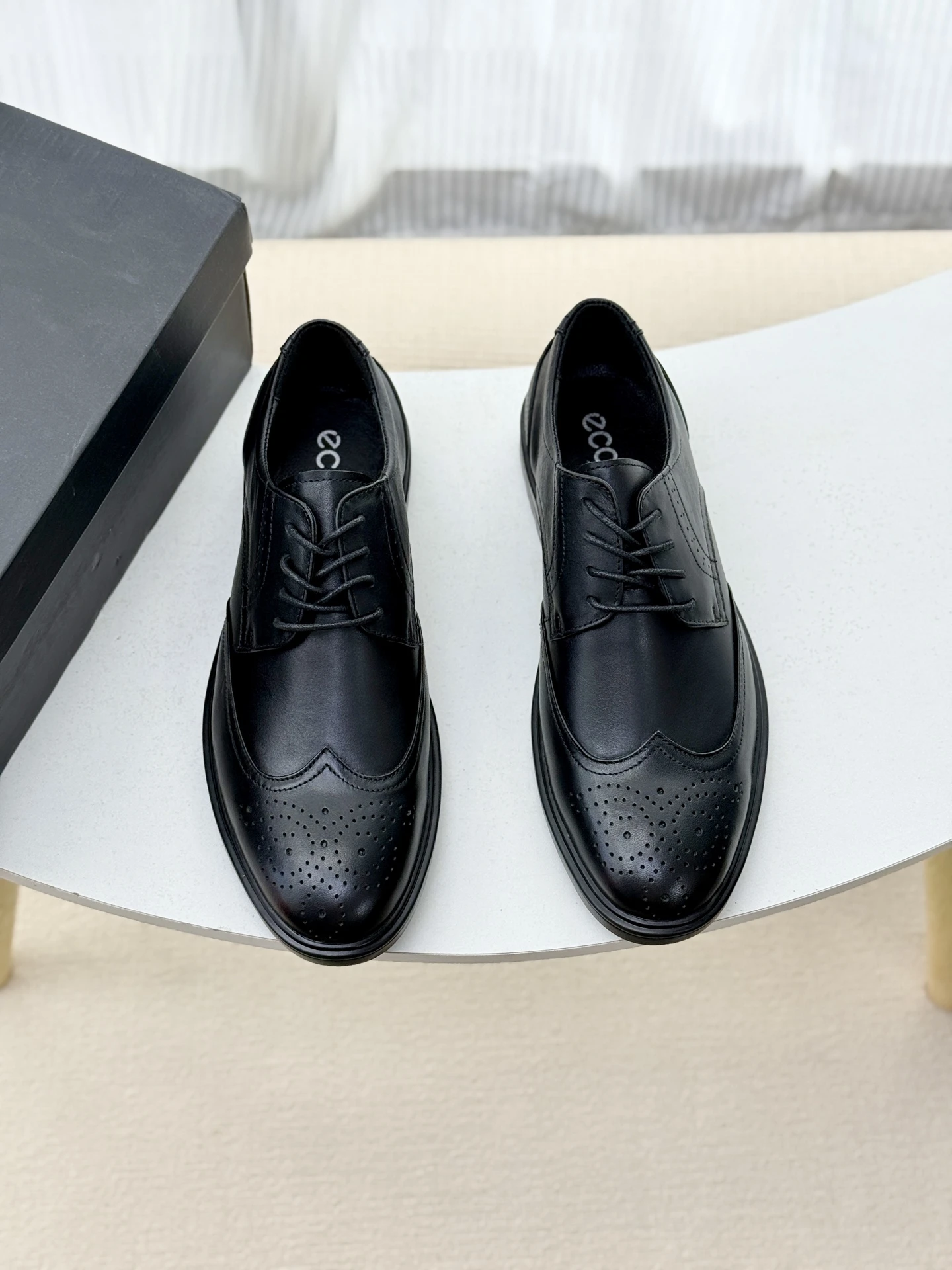 Dress Shoes — 22d3cda9