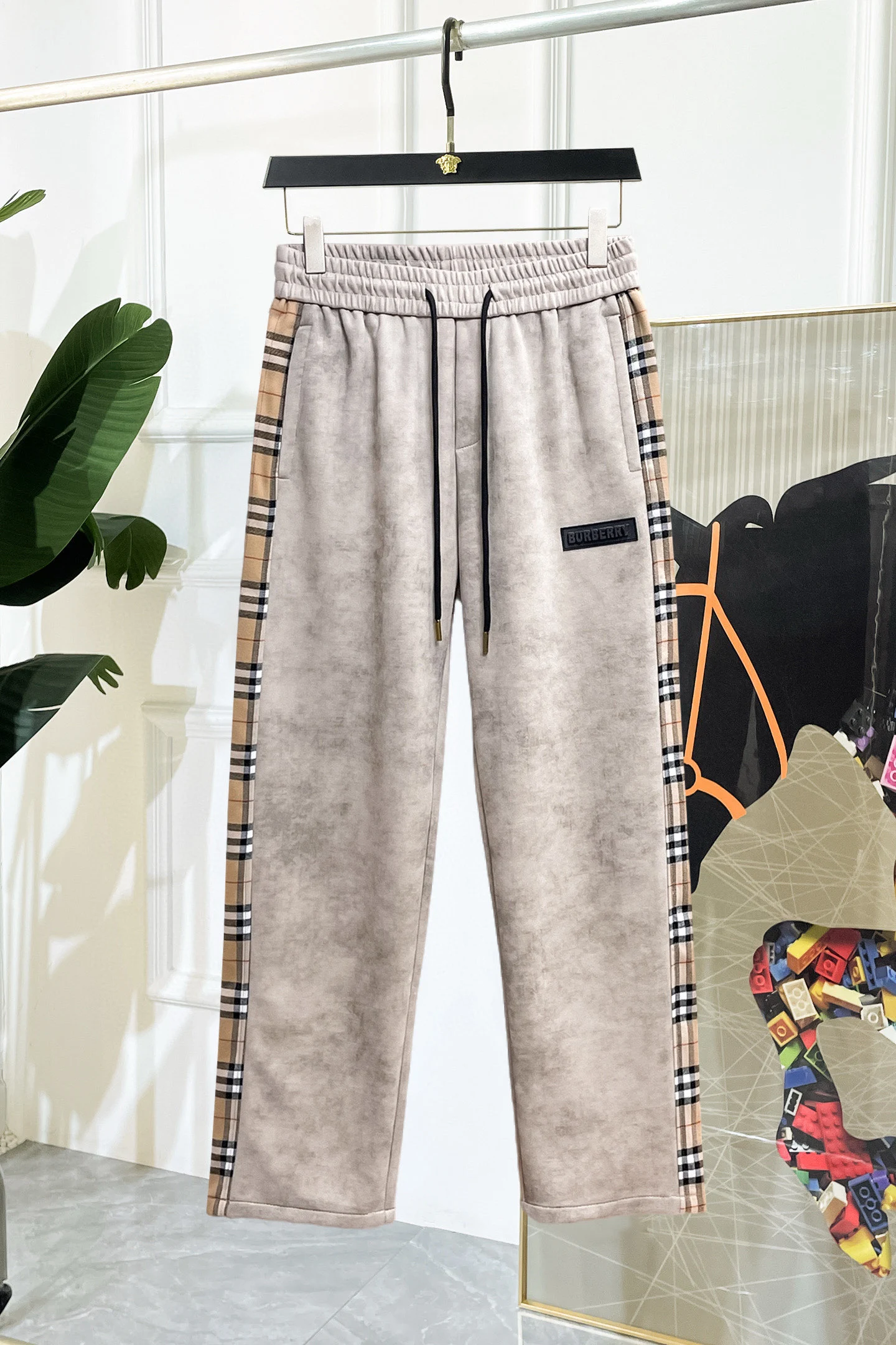 Burberry Trousers — da13ea09