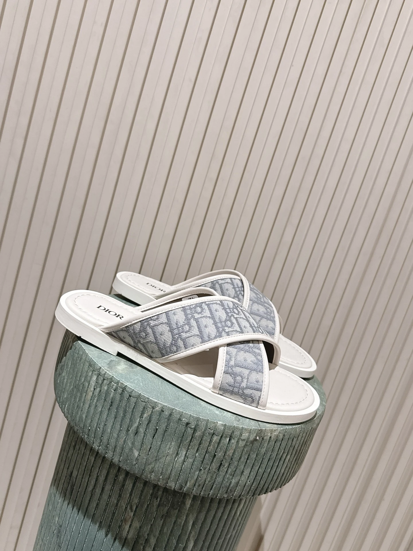 Dior Slides — 87858771