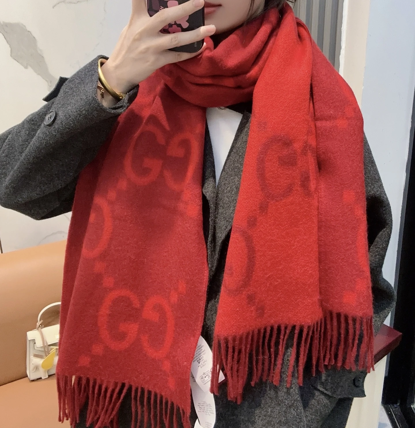 Gucci Scarves — a50b982c