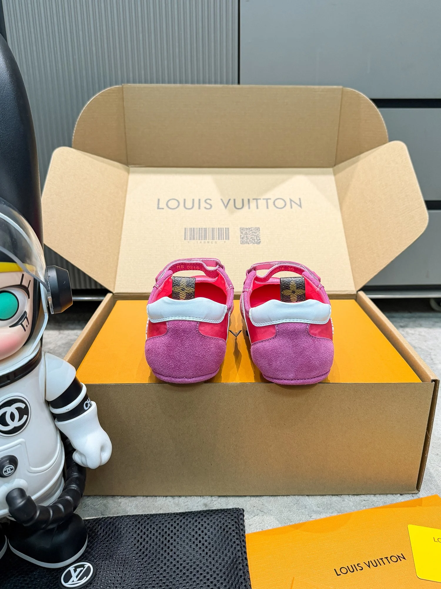 Louis Vuitton Sneakers — 0d6ca68c