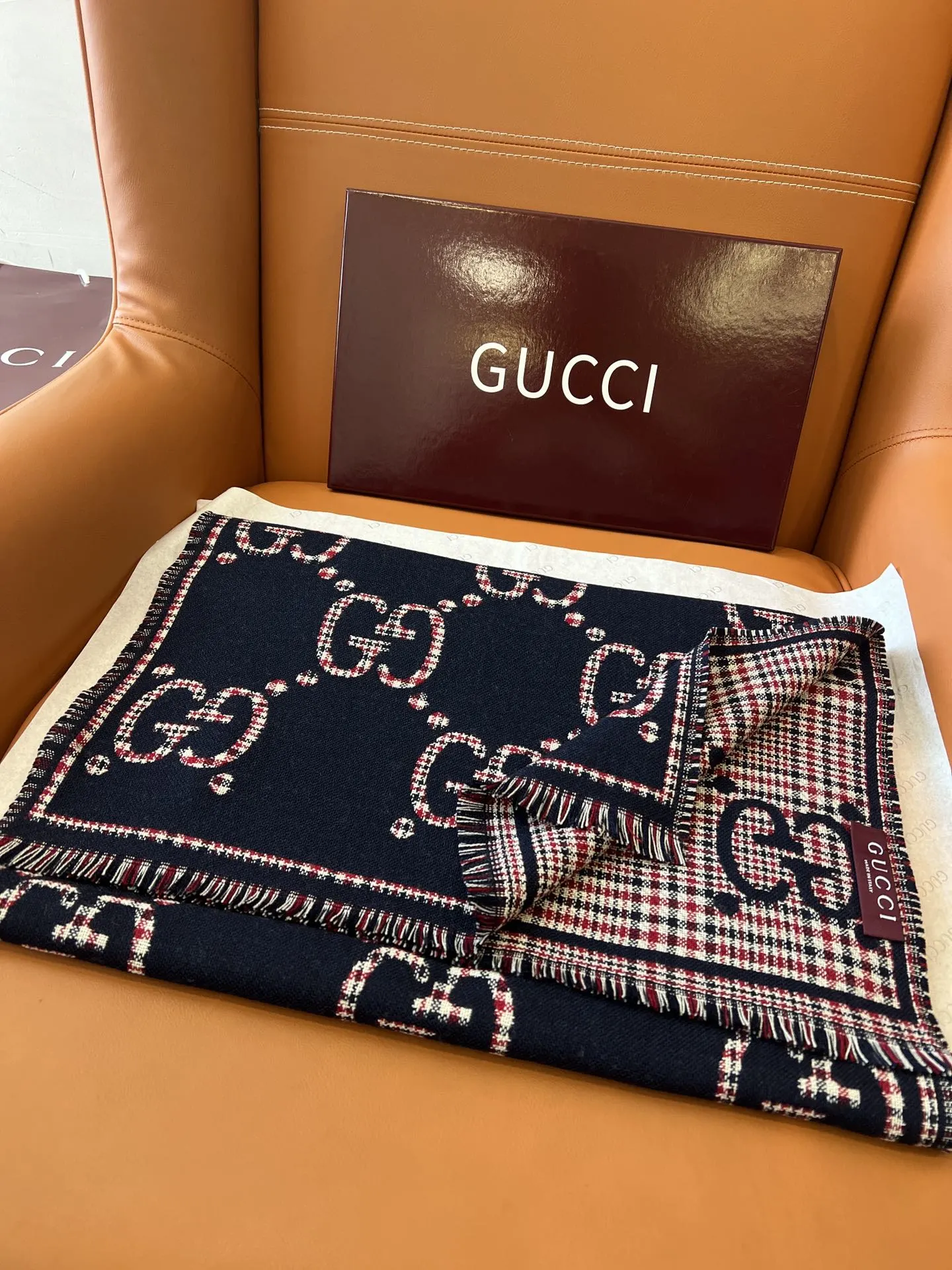 Gucci Scarves — f3c0c3ab