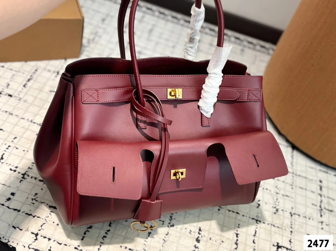 Balenciaga Bag — fb73cc78