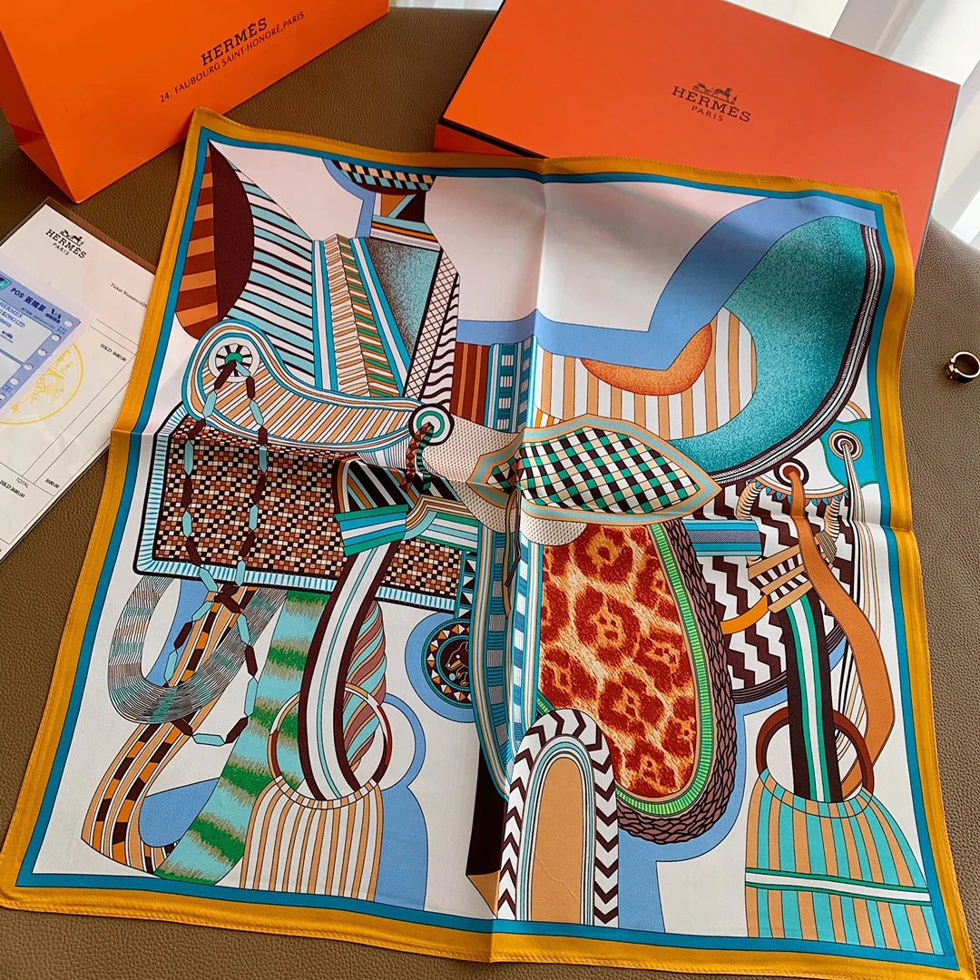 Hermès Scarves — ab155d10