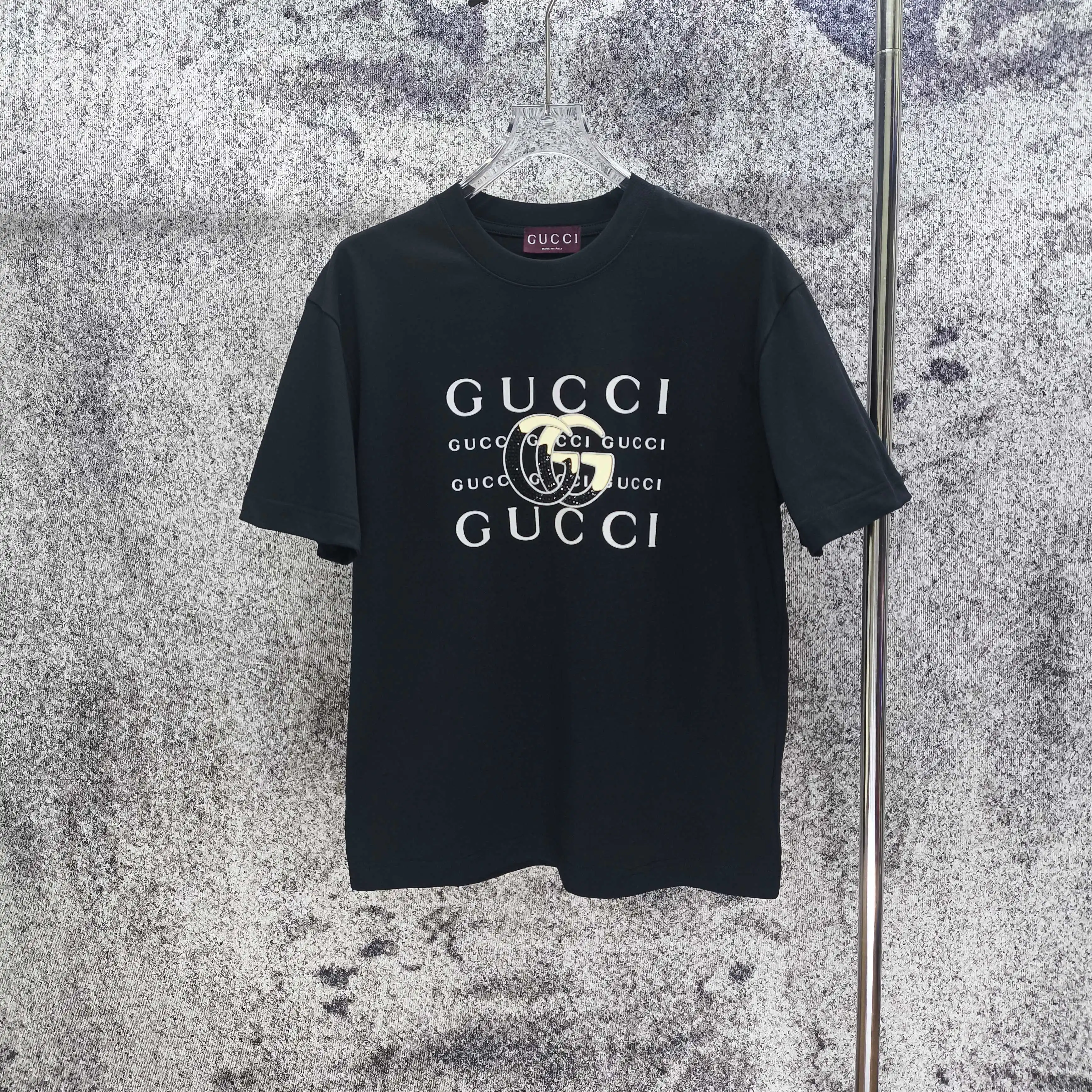 Gucci T-Shirt — 11369930