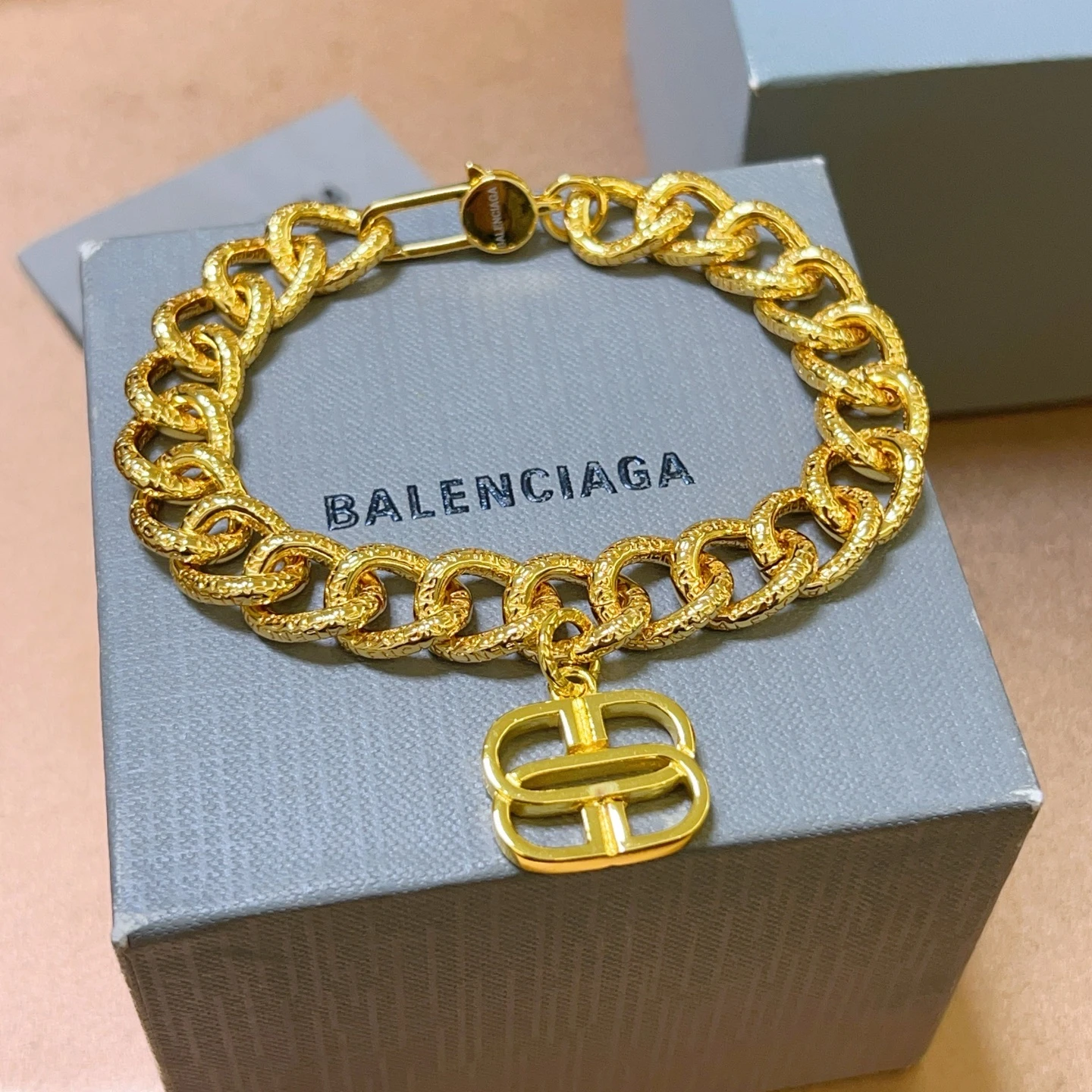 Balenciaga Jewellery — 636e2639