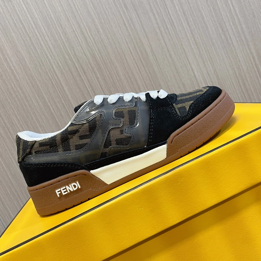 Fendi Sneakers — 7612b893