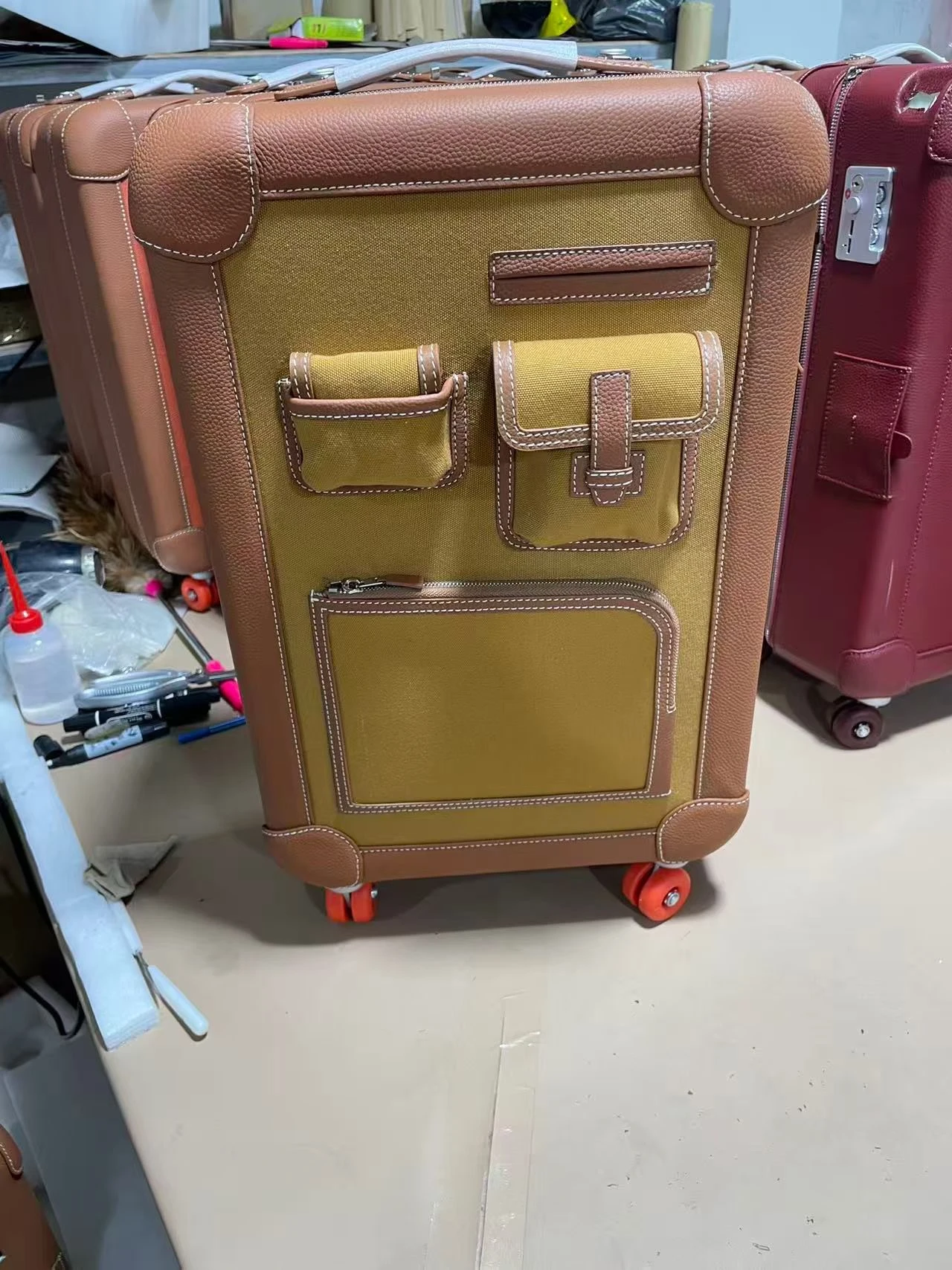 Luggage — 1a29a3e4