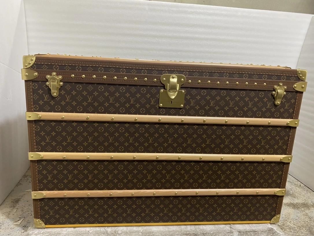 Luggage — b42d7d54