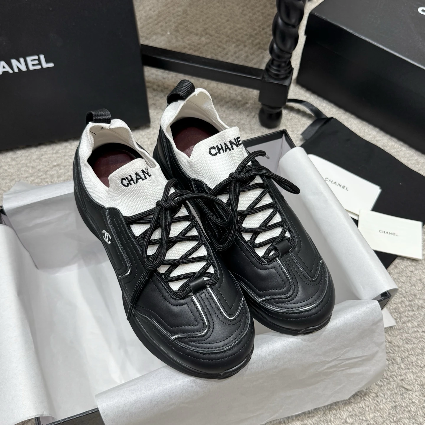 Chanel Sneakers — ea29d135