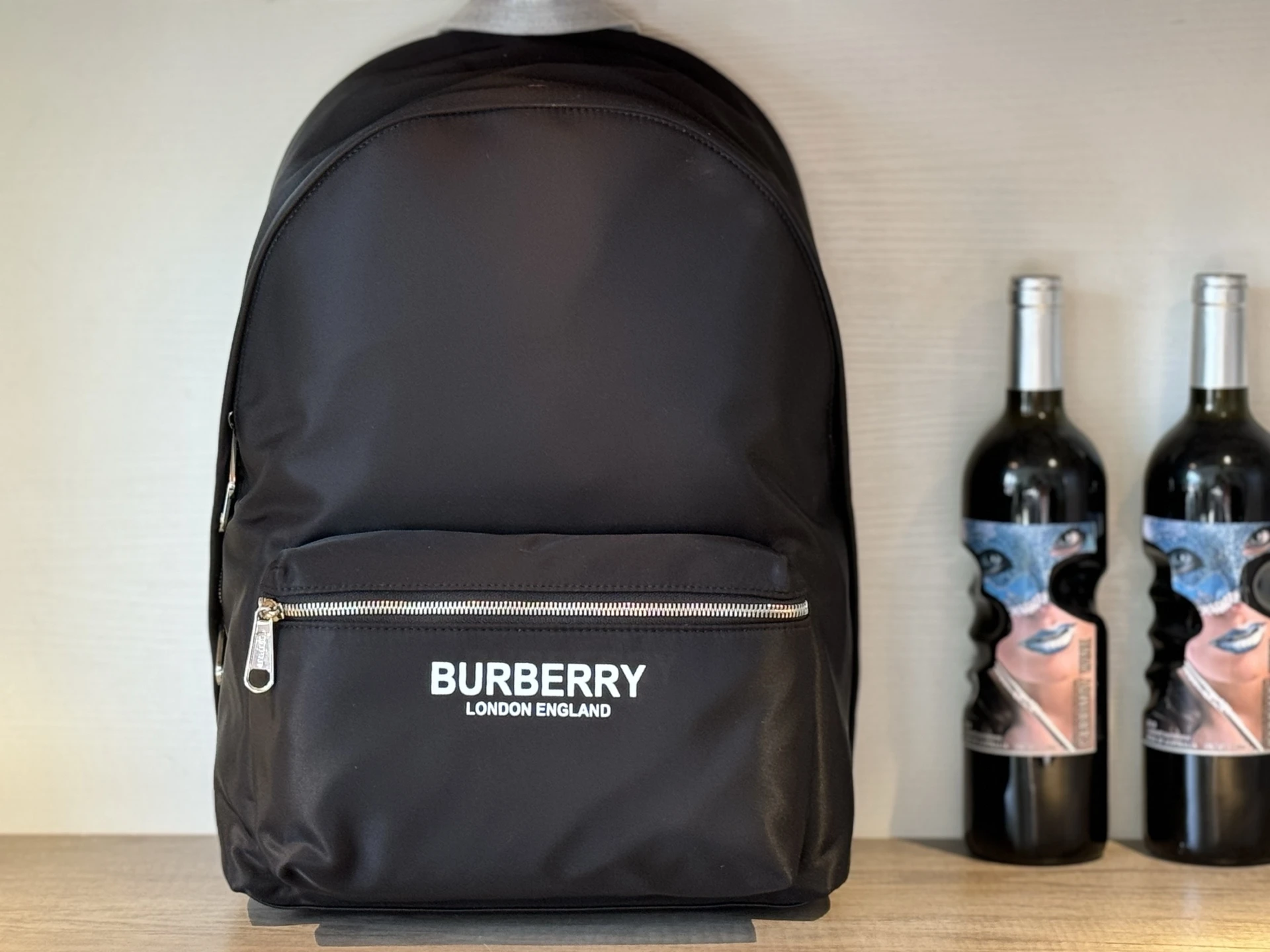 Burberry Bag — 04ef3a2e