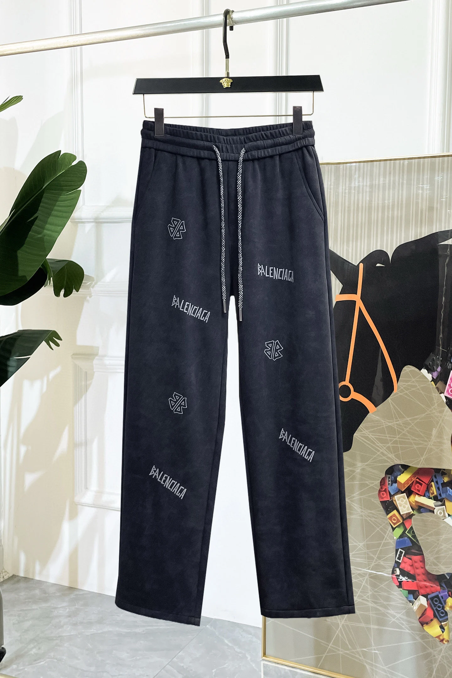 Balenciaga Trousers — cabf64ef