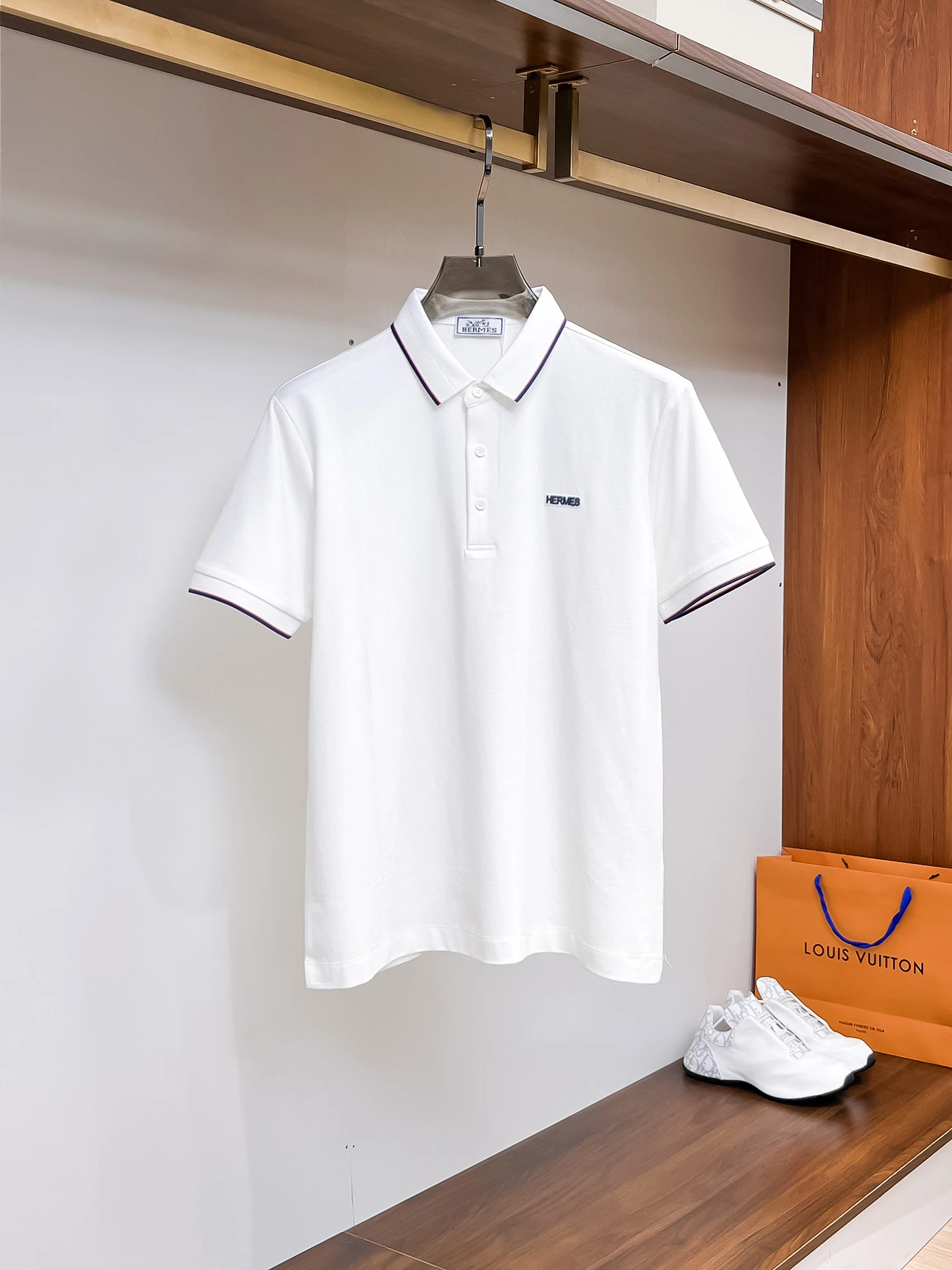 Hermès T-Shirt — e4e71757