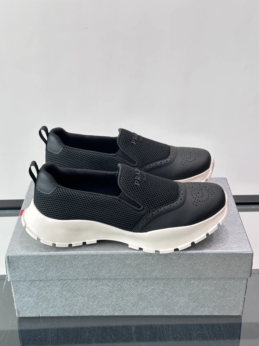 Prada Sneakers — c7f77090
