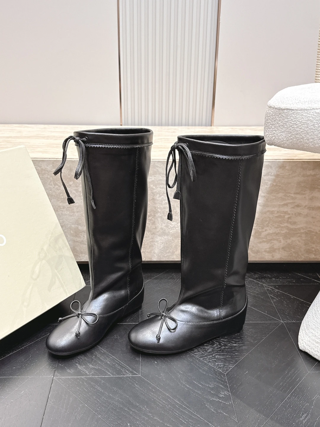 Boots — 9a573928