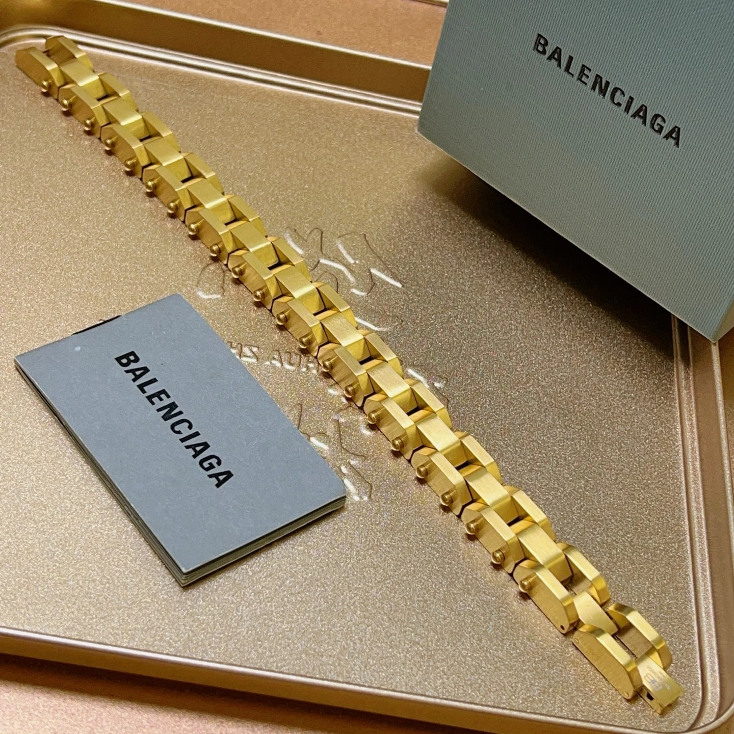 Balenciaga Jewellery — 8b7c26ca