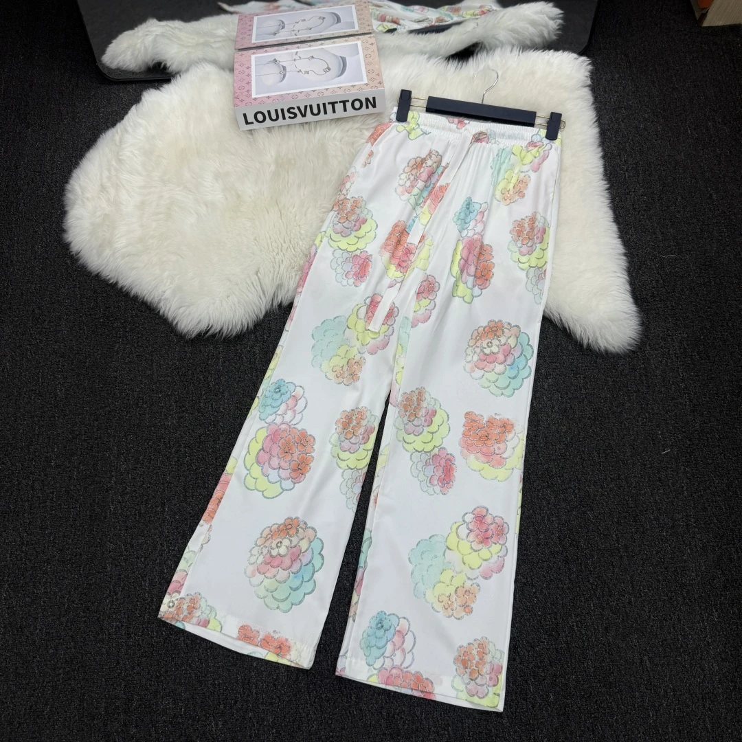 Trousers — d3a86cde