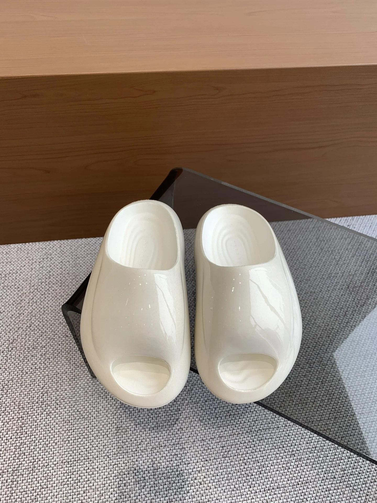 XVESSEL Slippers — bd81f153
