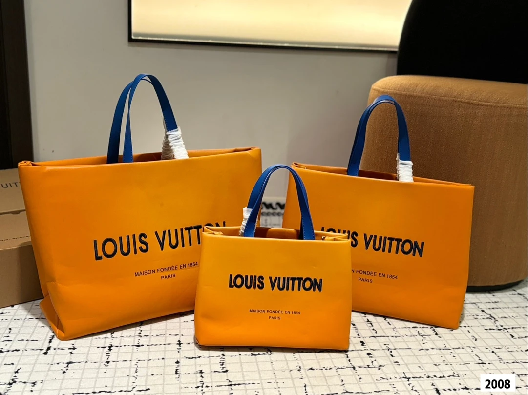 Louis Vuitton Bag — 2dfc17e2