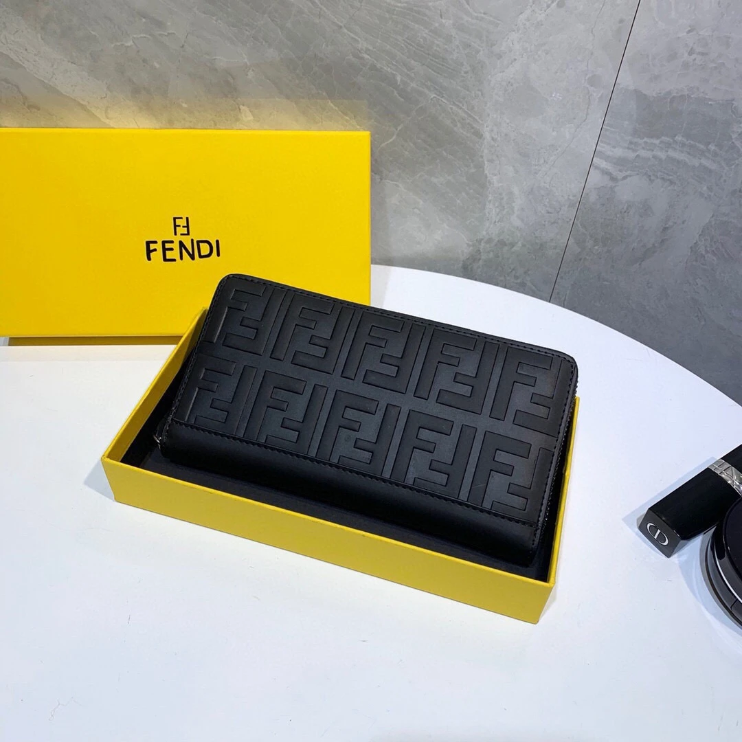Fendi Bag — 71847567