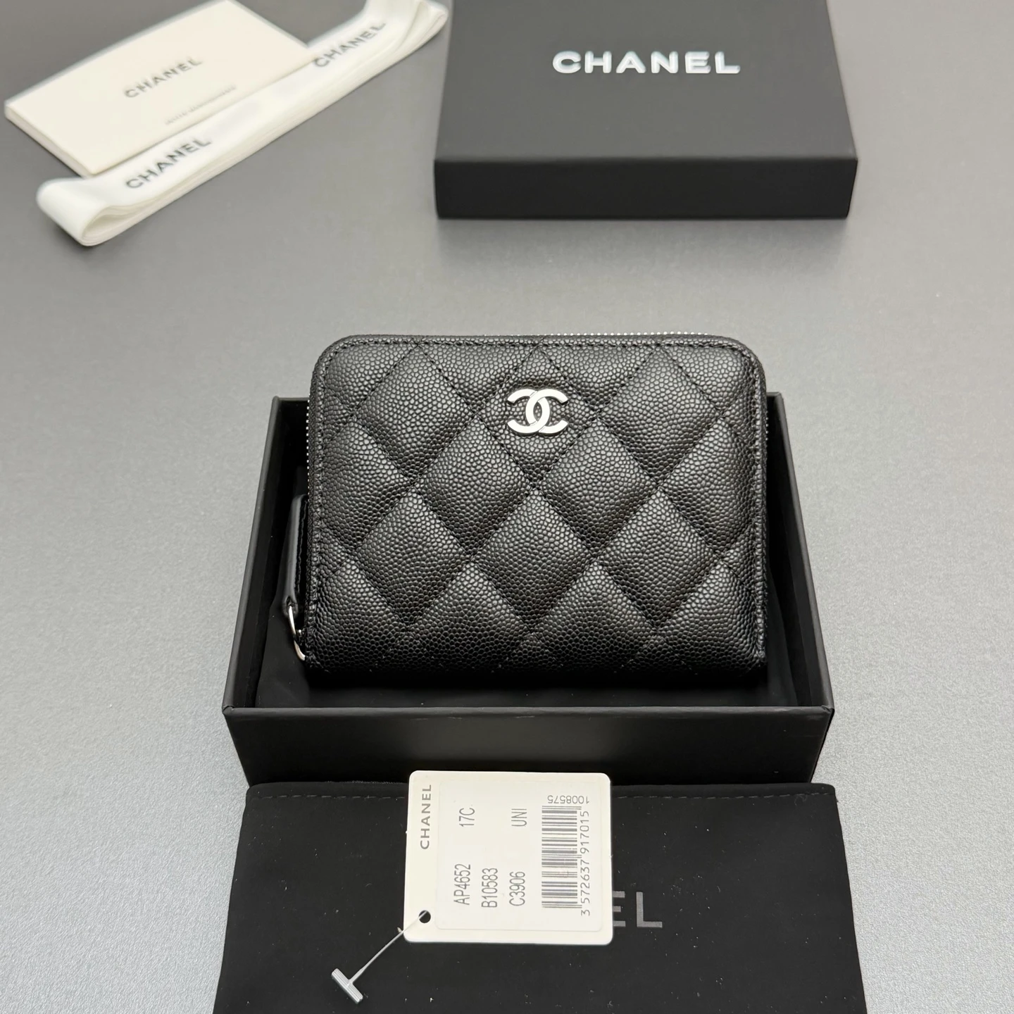 Wallets — 2538aa57