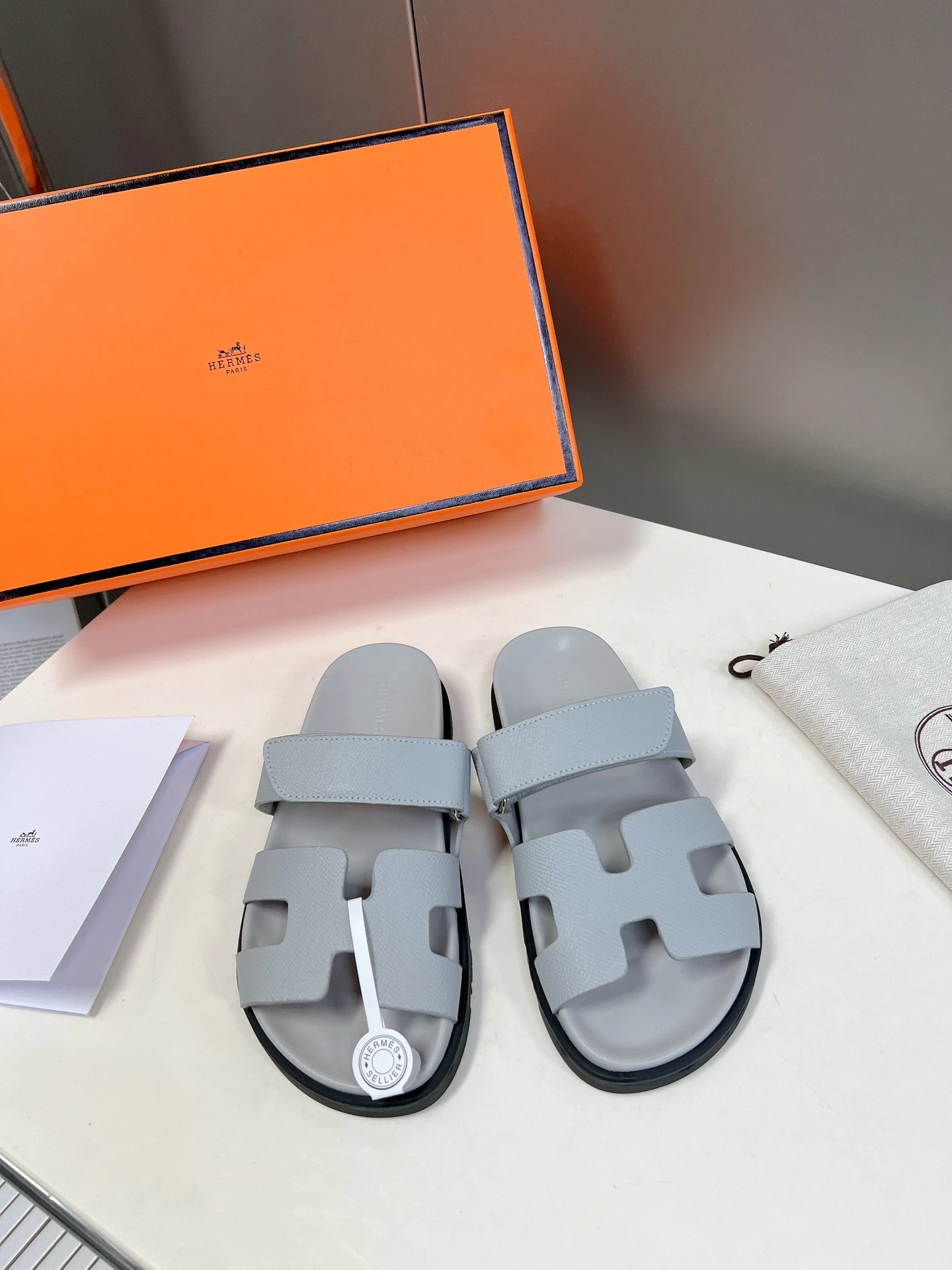 Hermès Slippers — 2b86b121