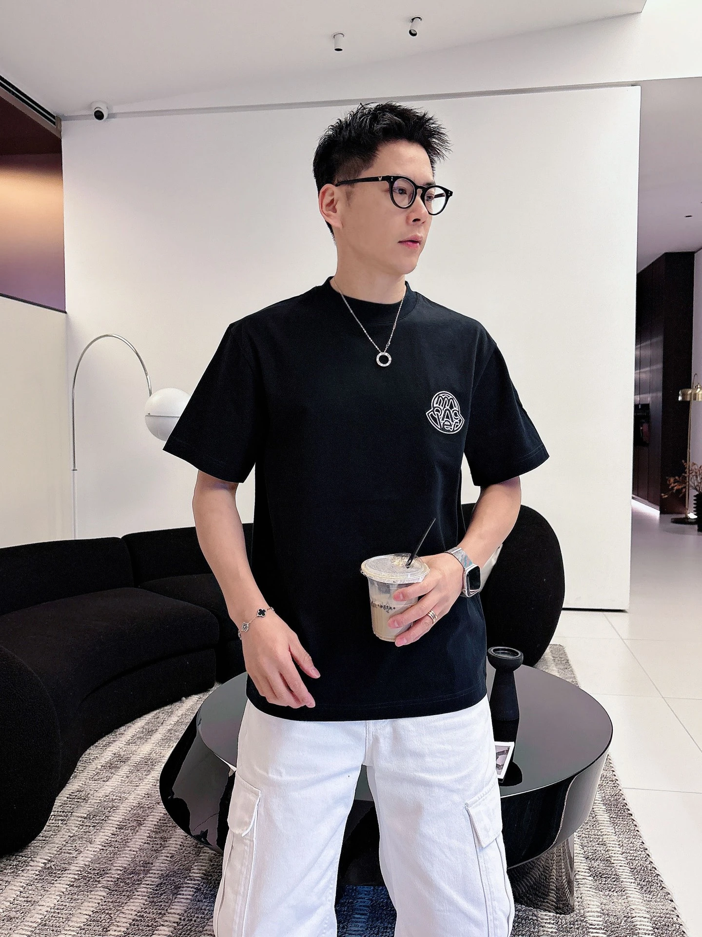 Moncler T-Shirt — cfa7d437