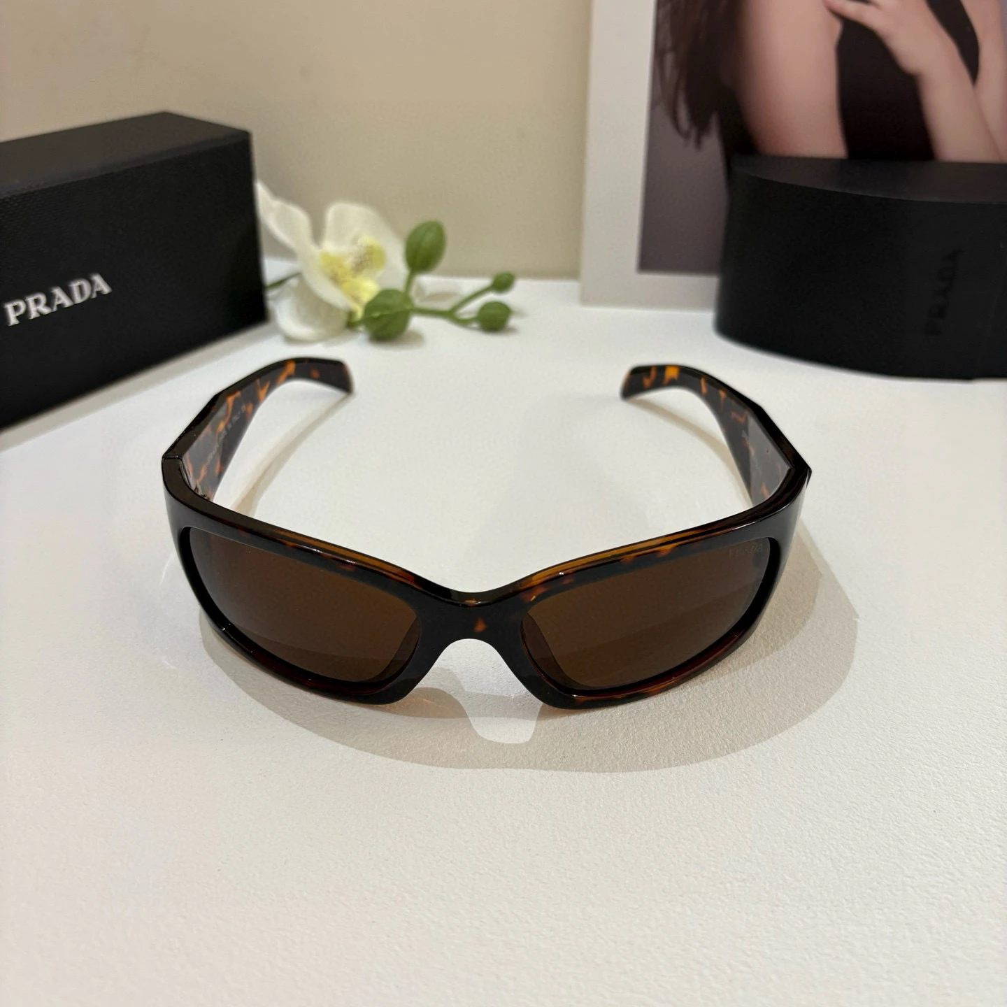 Prada Eyewear — be7e1ee9