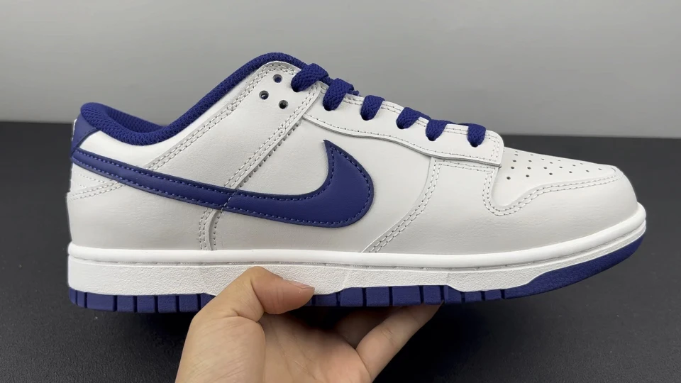 Nike Shoes — 114d199a