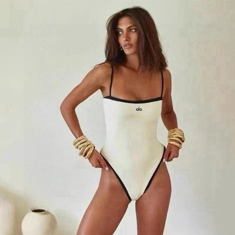 Swimwear — 0ff93fda