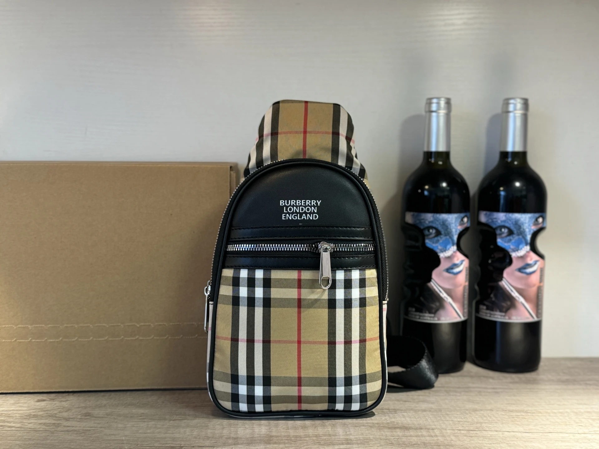 Burberry Bag — f3098f66