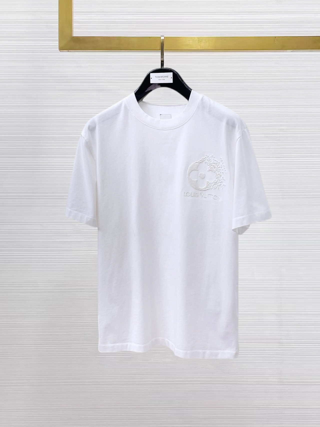 Louis Vuitton T-Shirt — e0f75373