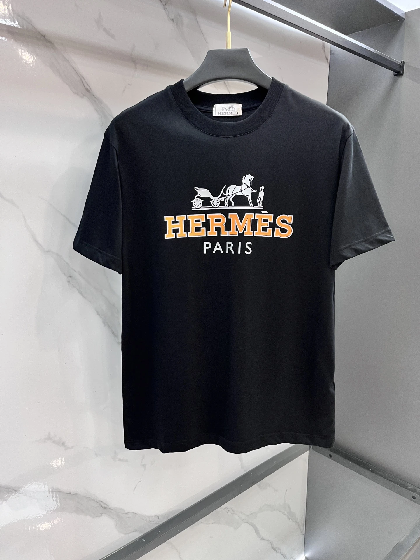 Hermès T-Shirt — badb6b05