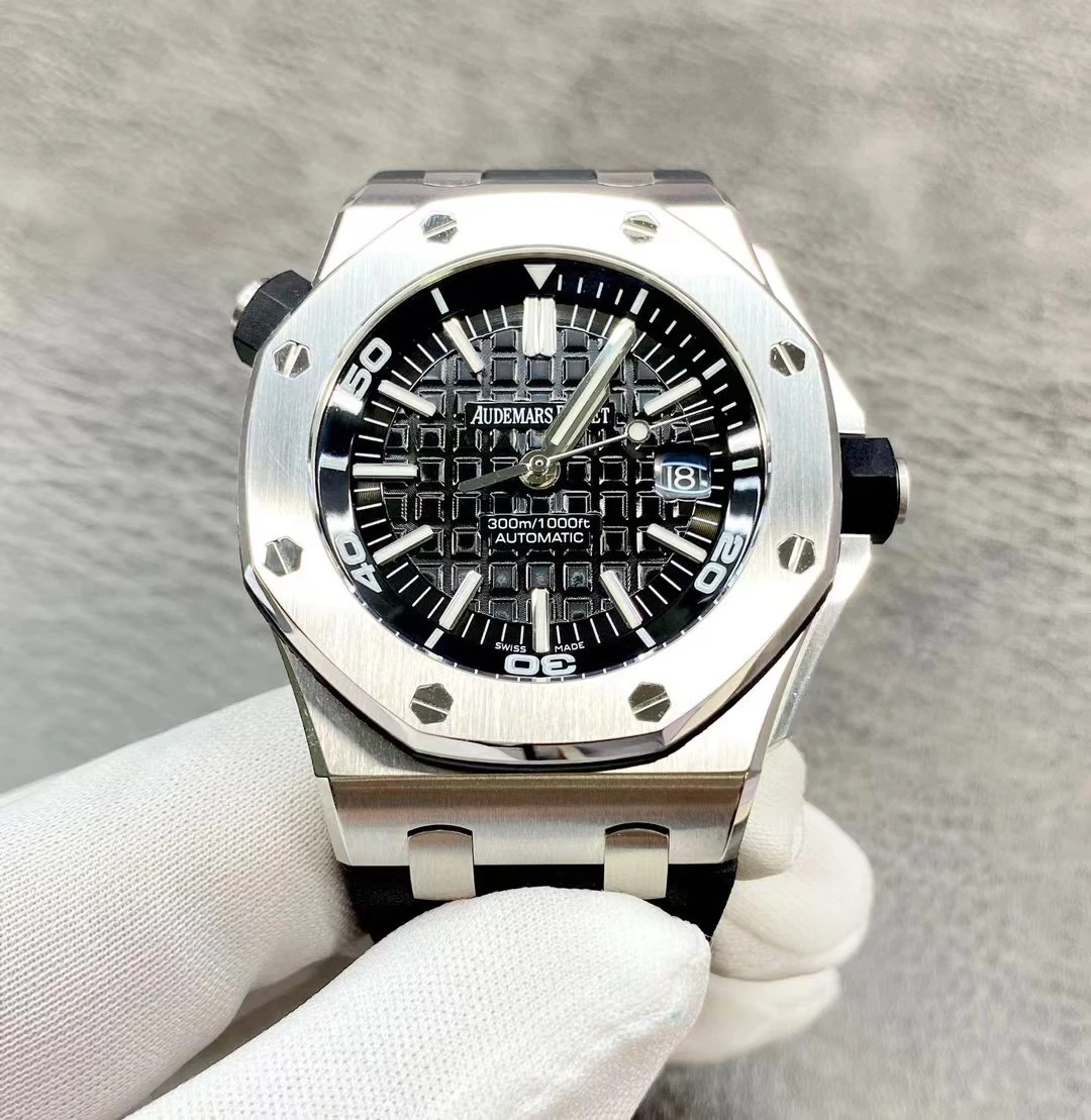 Audemars Piguet Watch — ff58a760