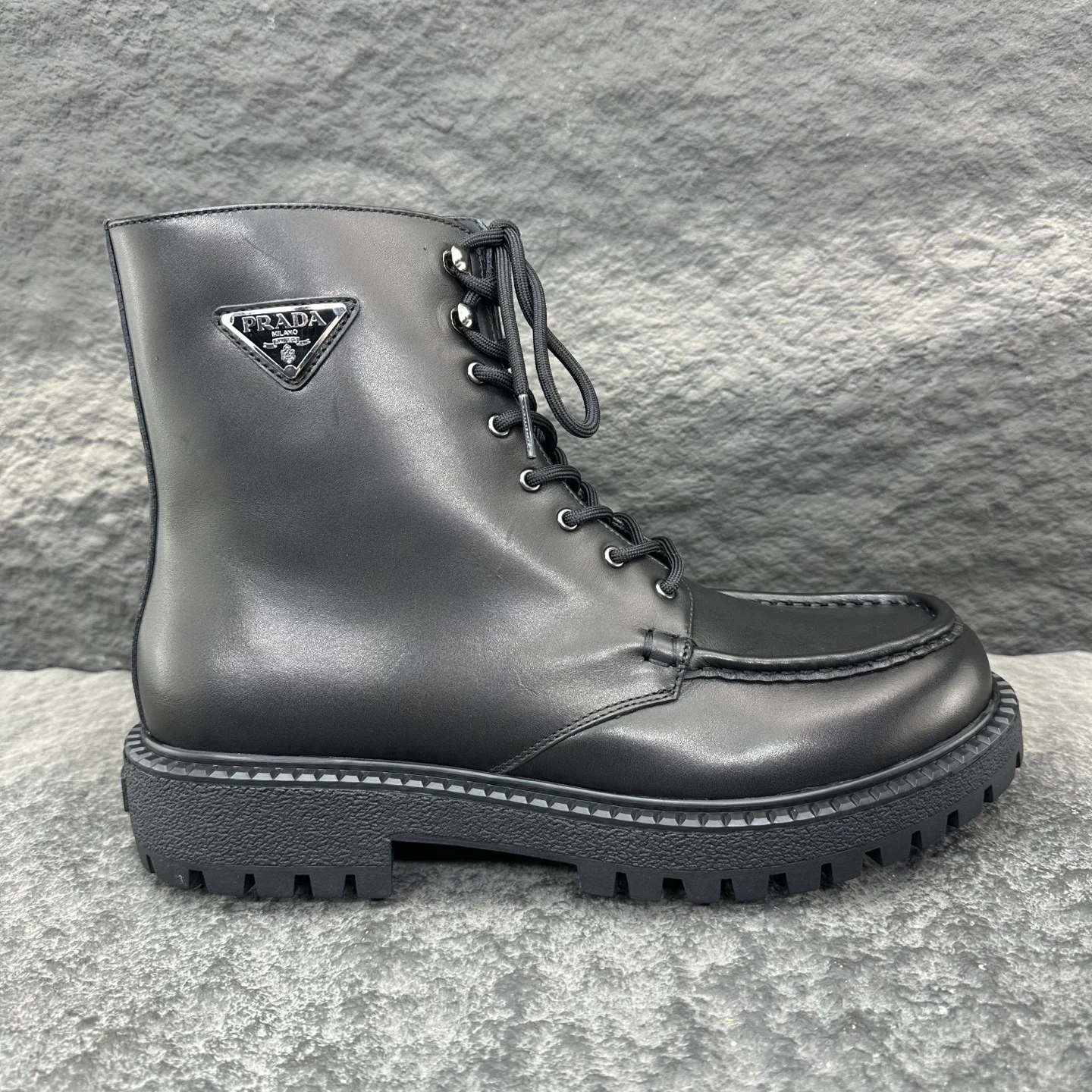 Prada Boots — b14b3e69