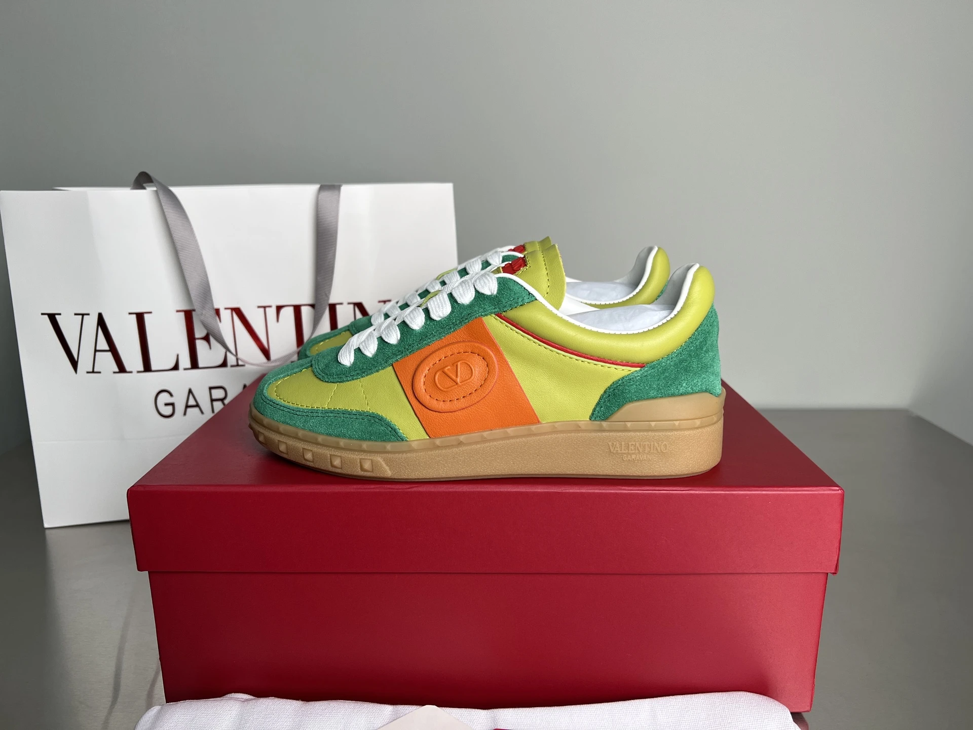 Valentino Sneakers — ef5c57c0
