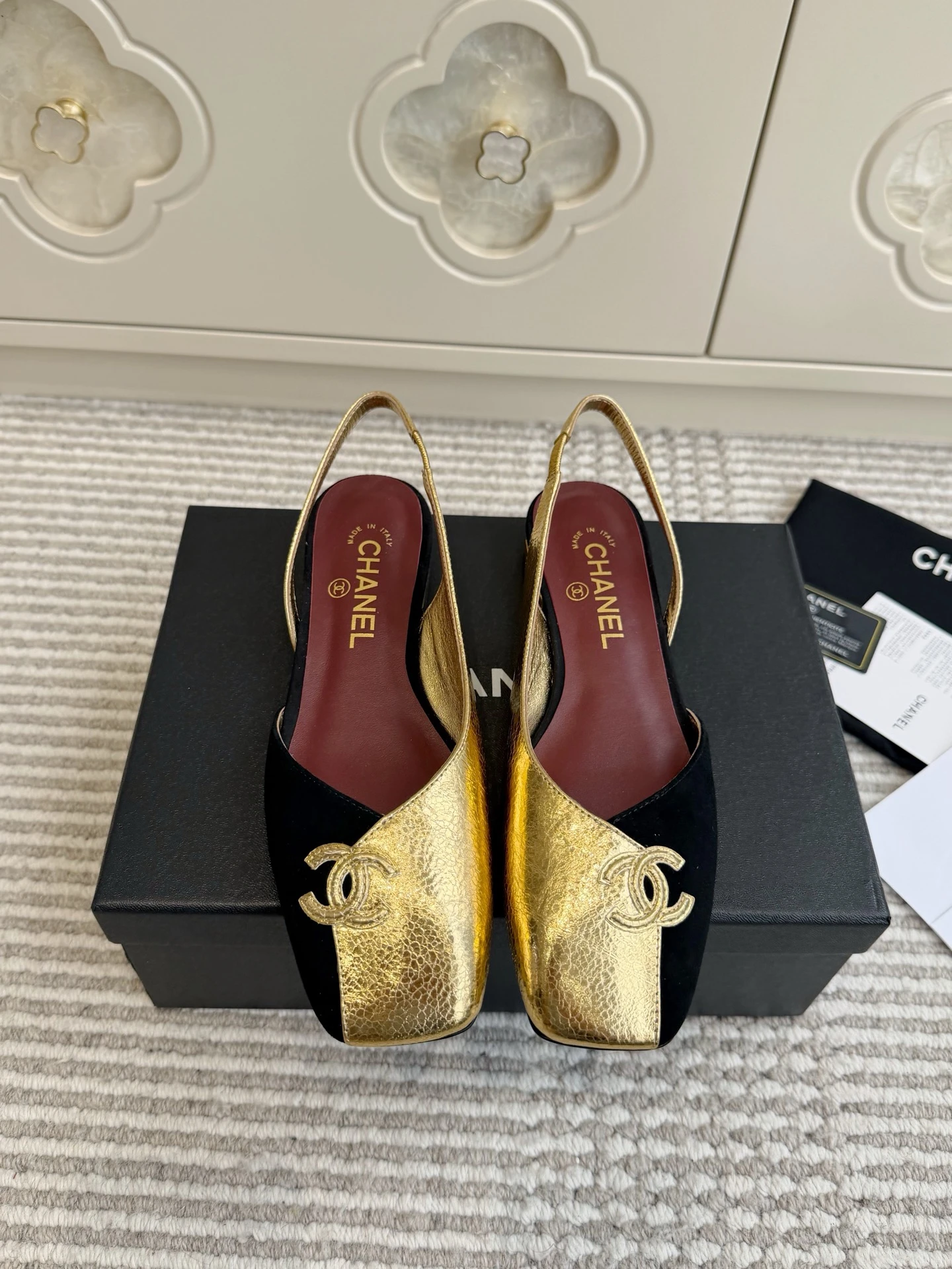 Chanel Slippers — 4afe7e38