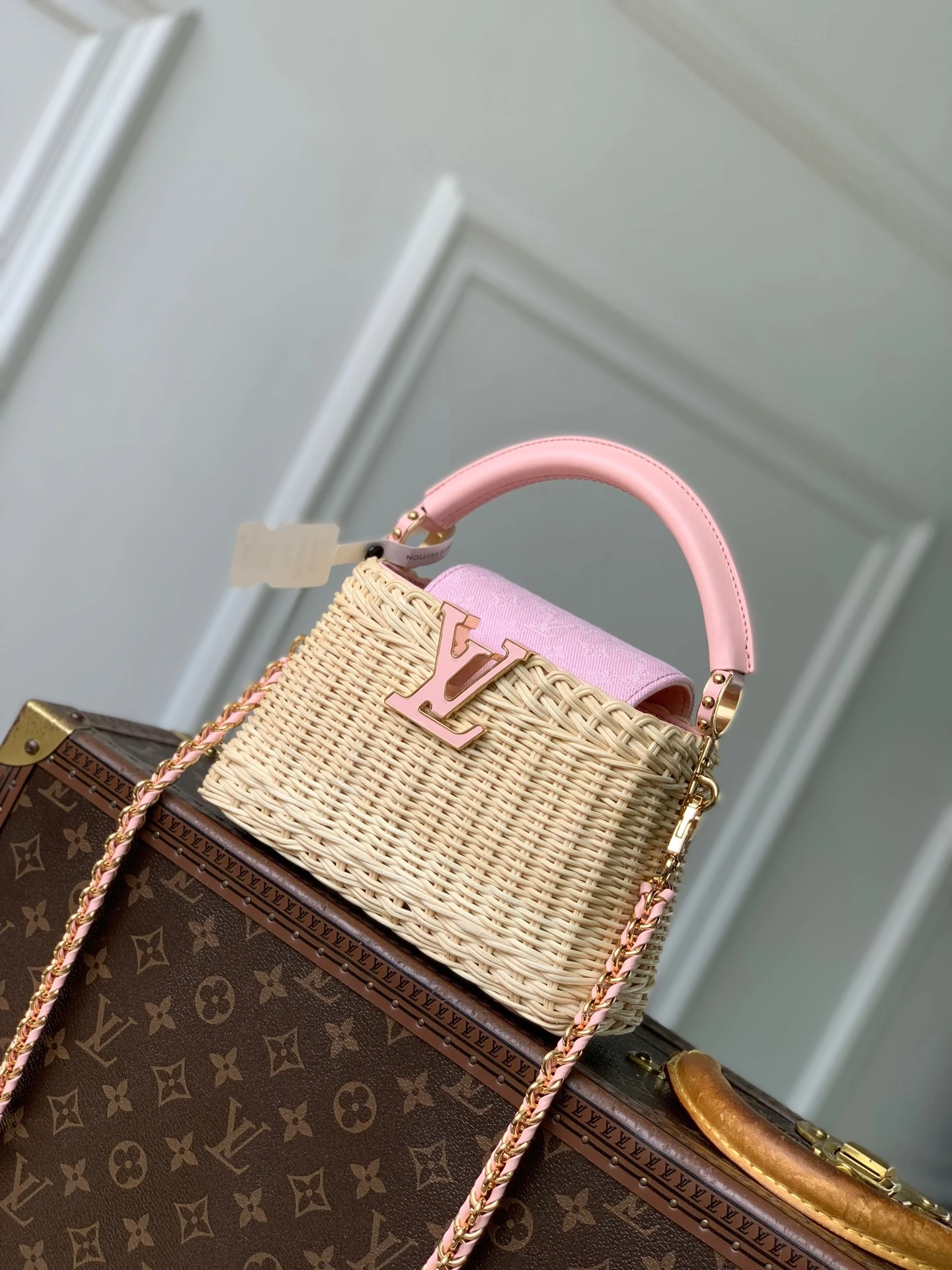 Louis Vuitton Bag — 6830b27d