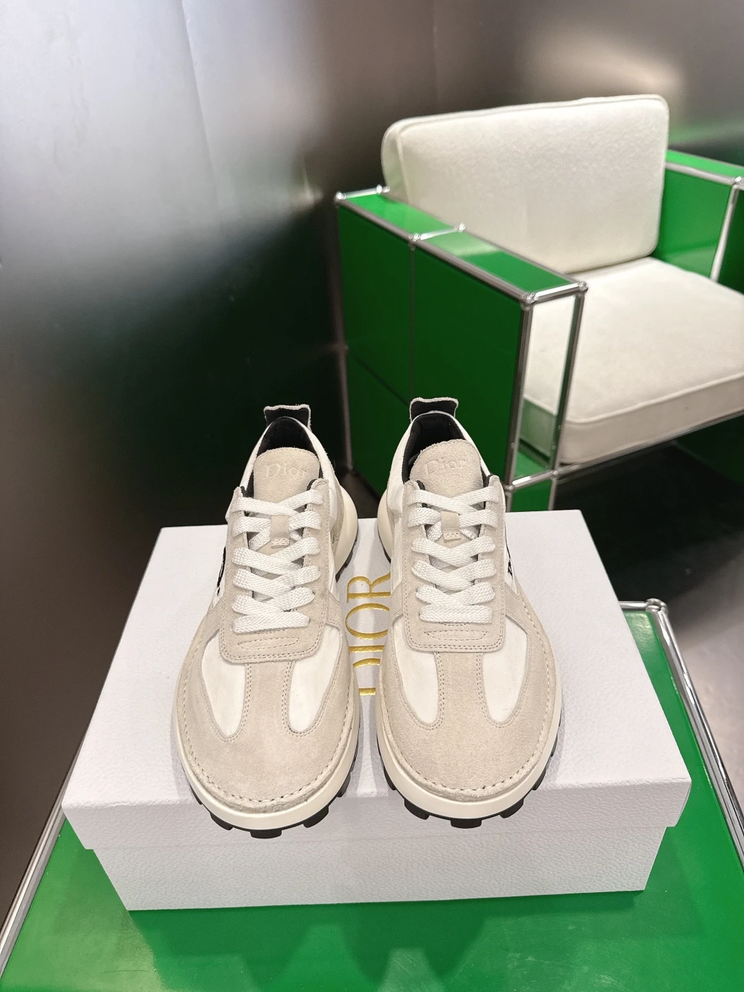 Dior Sneakers — d8b430fa